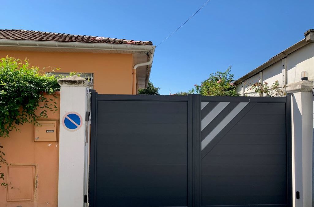 Portail et portillon en aluminium à Tarbes